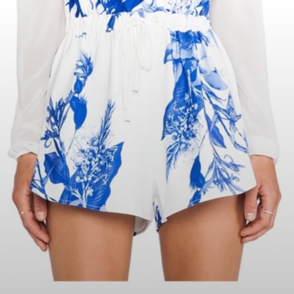 Stylestalker Love On Top Romper Size 2 XS blue floral Revolve Shopbop - Picture 6 of 6